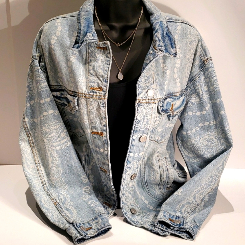 Wild Fable blue jean jacket with distressed print